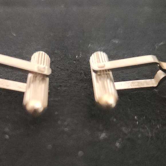 Burberry Blue Seahorse Cufflinks - Picture 5 of 7